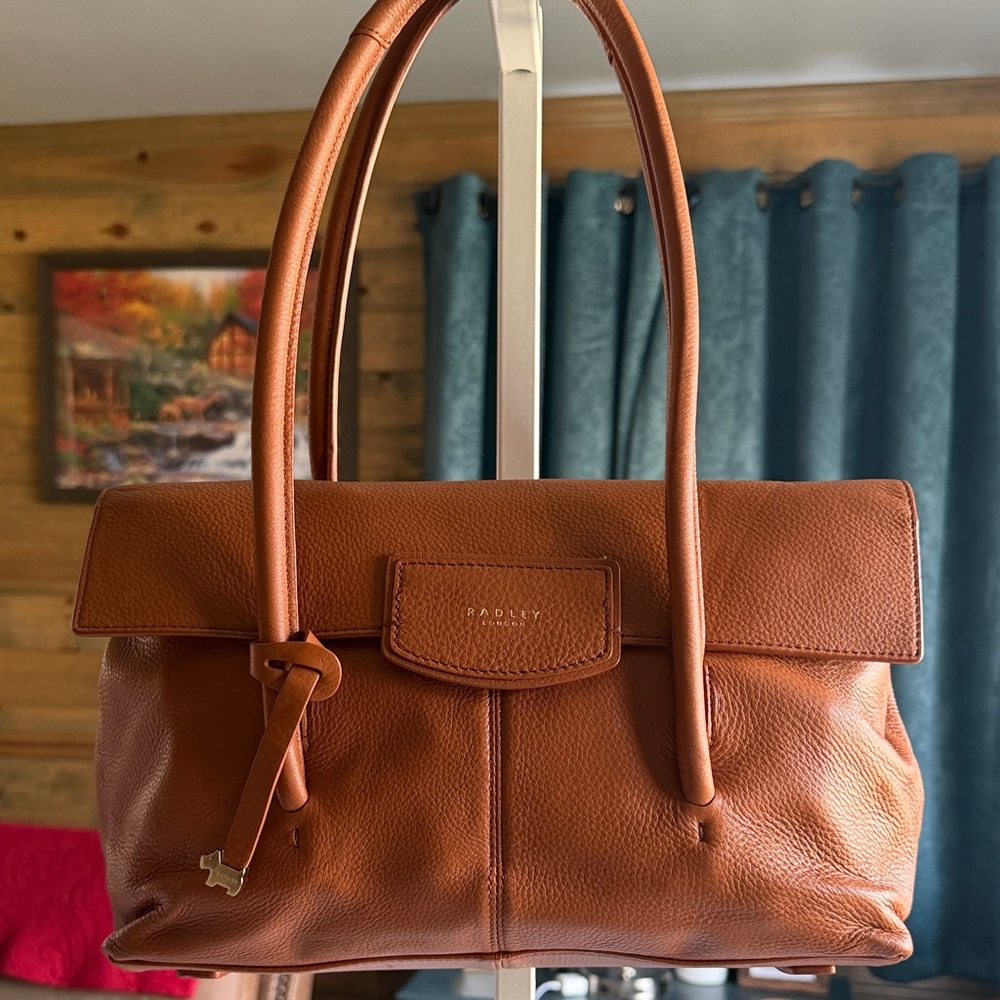 RADLEY LONDON Tan Leather Shoulder Bag